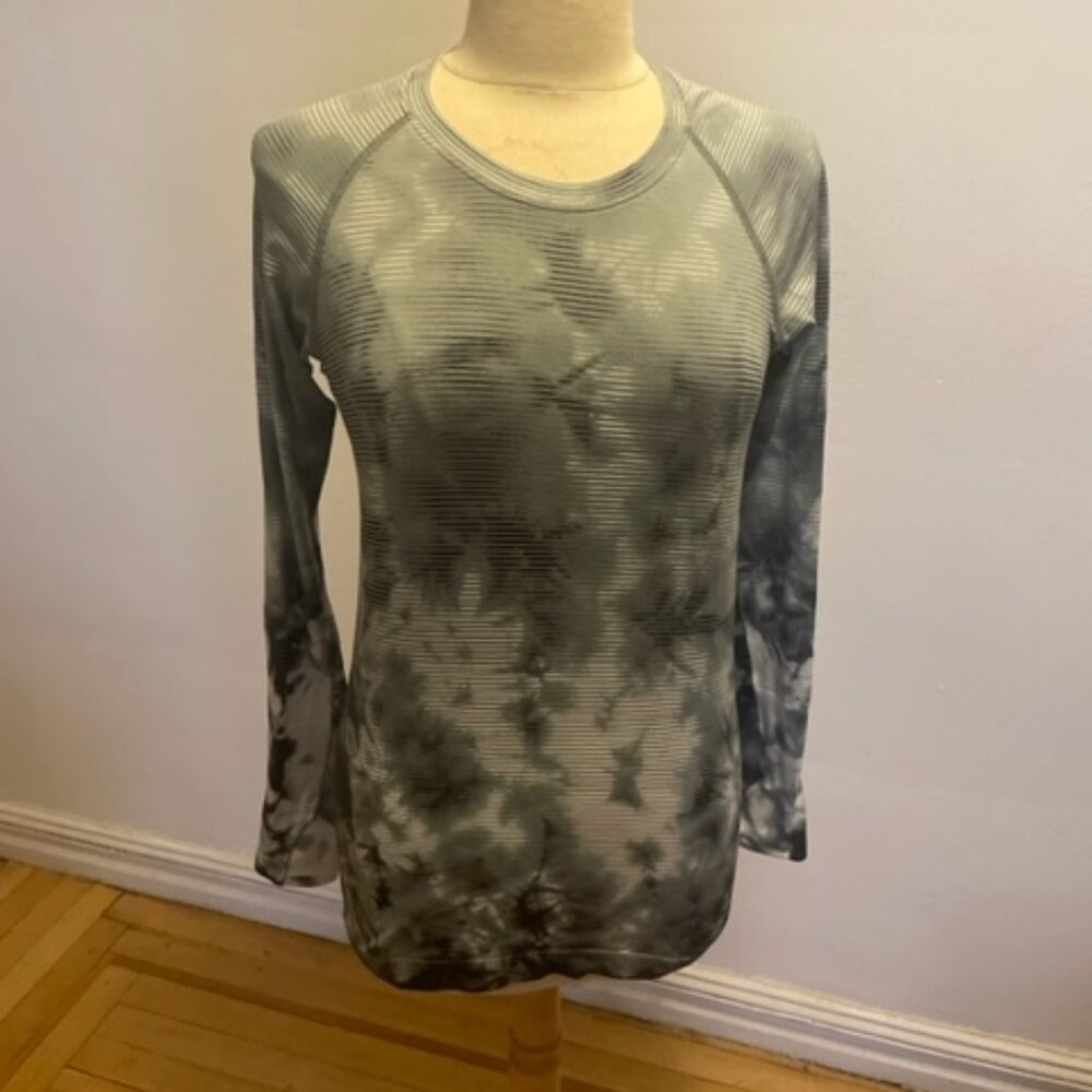 Lululemon women’s swiftly tech 2.0 long sleeve crew top tie-dye shades of grey